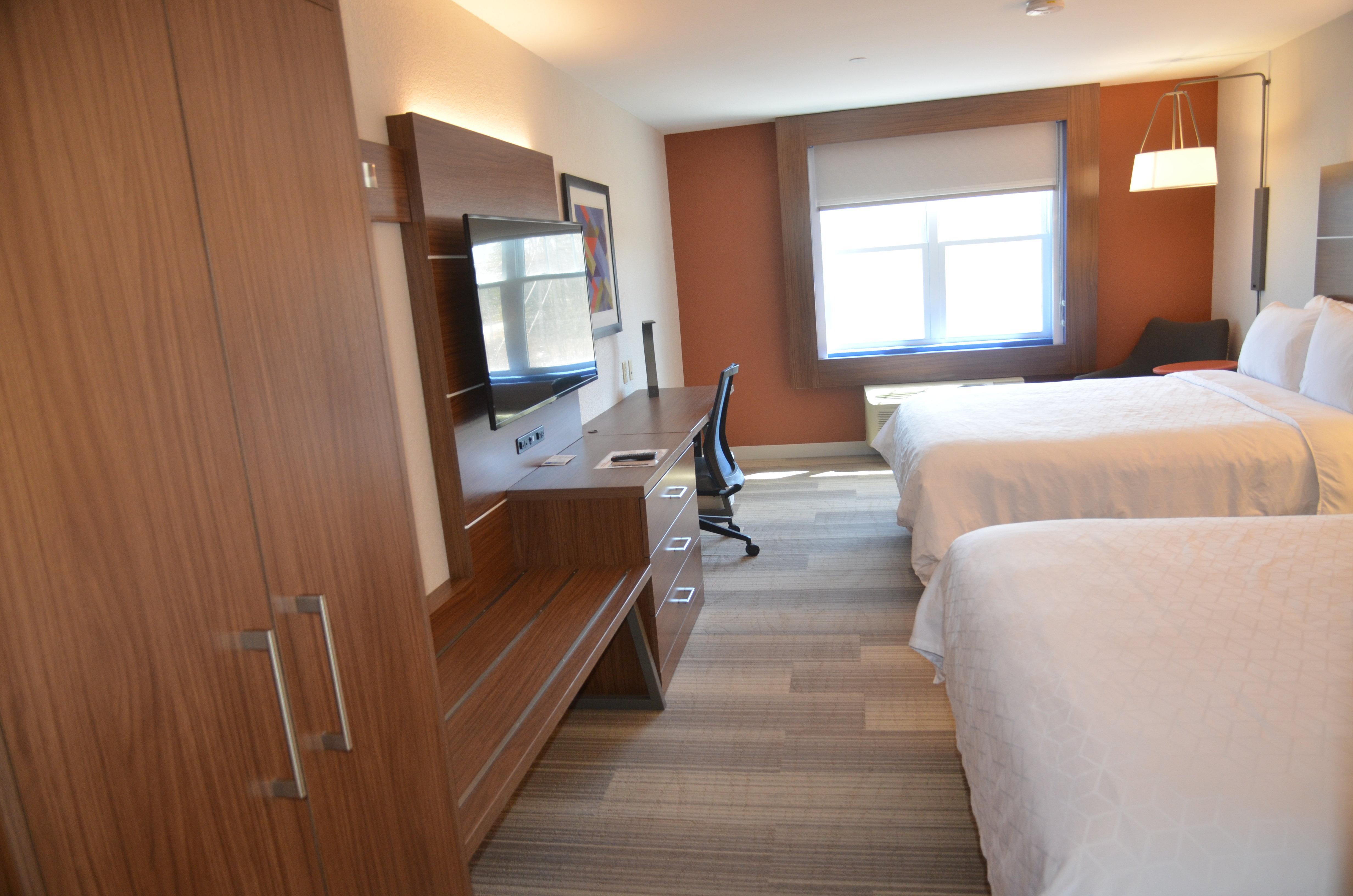 Holiday Inn Express Hotel & Suites Rochester By Ihg Exterior foto